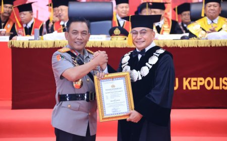 Lahirkan Pemimpin Polri Masa Depan, STIK Wisuda 289 Lulusan S1, S2, dan Doktor Ilmu Kepolisian